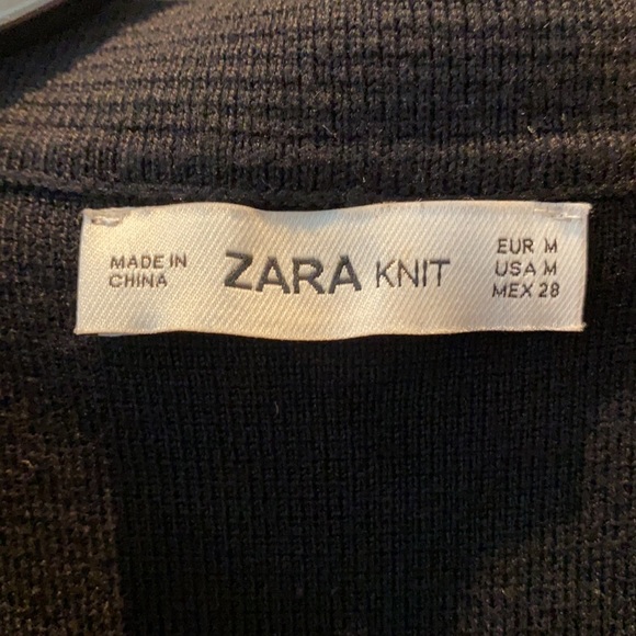 Zara black knit 1/4 zip - Picture 2 of 3